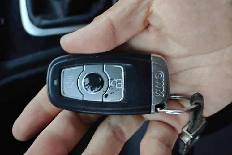 Used Haval H6 2015 Upgraded Model 1.5T Manual Two-Wheel Drive Elite Version Vehicle Key