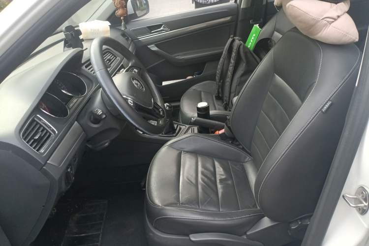 Used Volkswagen Lavida 2017 1.6L Manual Comfort Edition