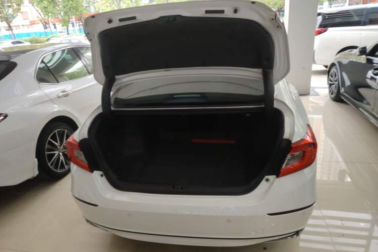 Used Honda Accord 2018 Rui Hybrid 2.0L Rui Ling Version China V Trunk