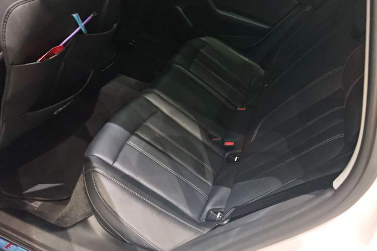 Used Audi A4L 2022 40 TFSI Fashion Dynamic Model