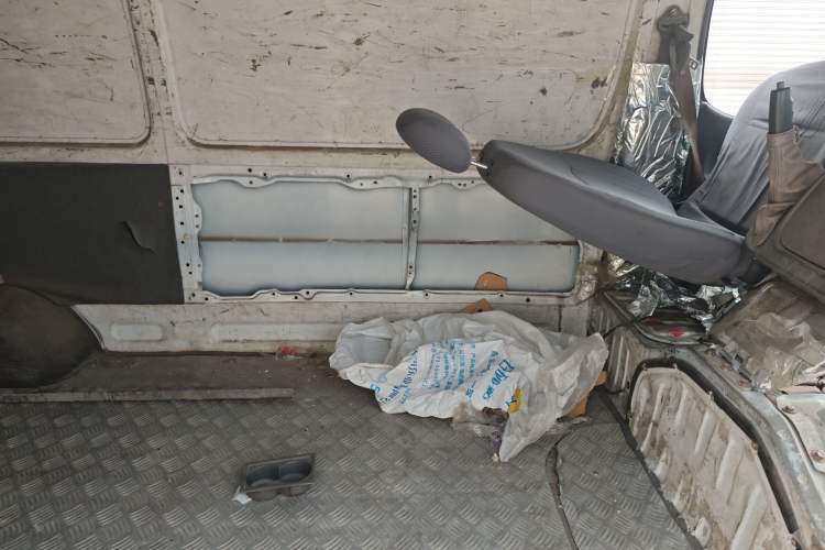 Used Jinbei Hiace 2016 2.0L Express Series Standard Version V19 Left Rear Seat