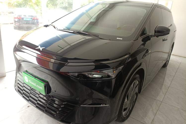 Used XPeng X9 2024 702 Ultra-Long Range Max