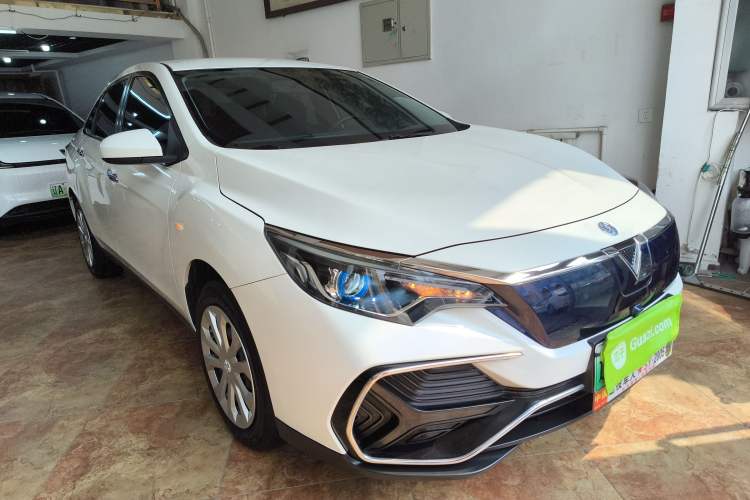 Used Venucia D60EV 2022 Standard Range Smart Drive Version Front Right 45 Deg