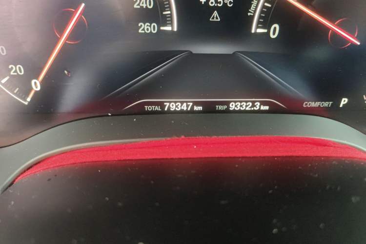 Used BMW 5 Series 2019 Restyled 525Li M Sport Package Odometer Close Up