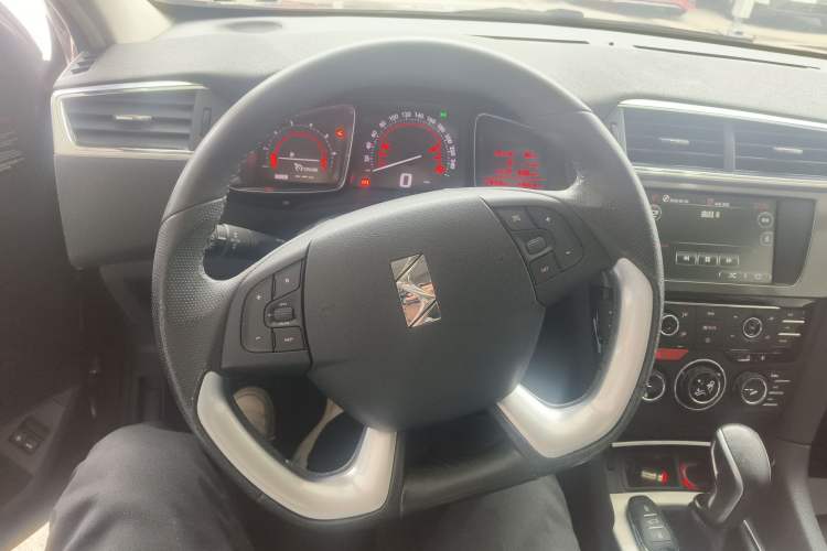 Used DS 6 2014 1.6T Luxury Edition THP160
