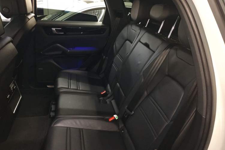 Used Porsche Cayenne E-Hybrid 2021 Cayenne E-Hybrid 2.0T
