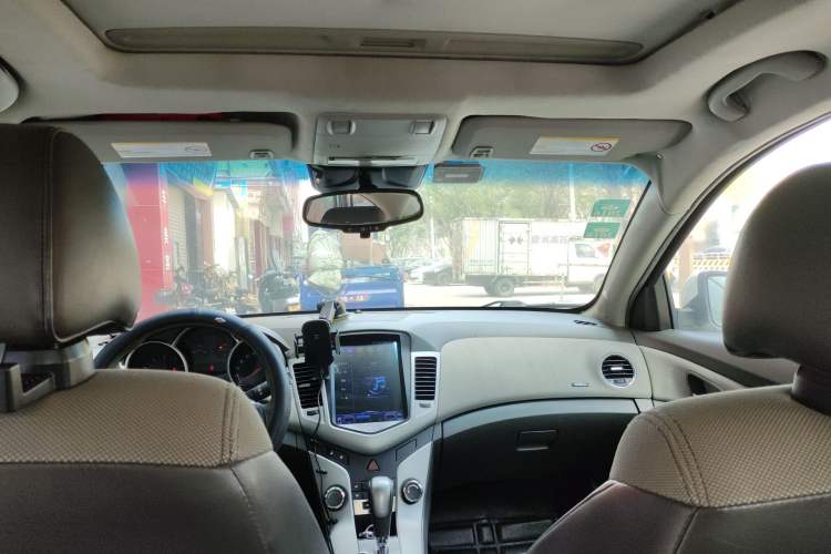 Used Chevrolet Cruze 2012 1.8L SE AT