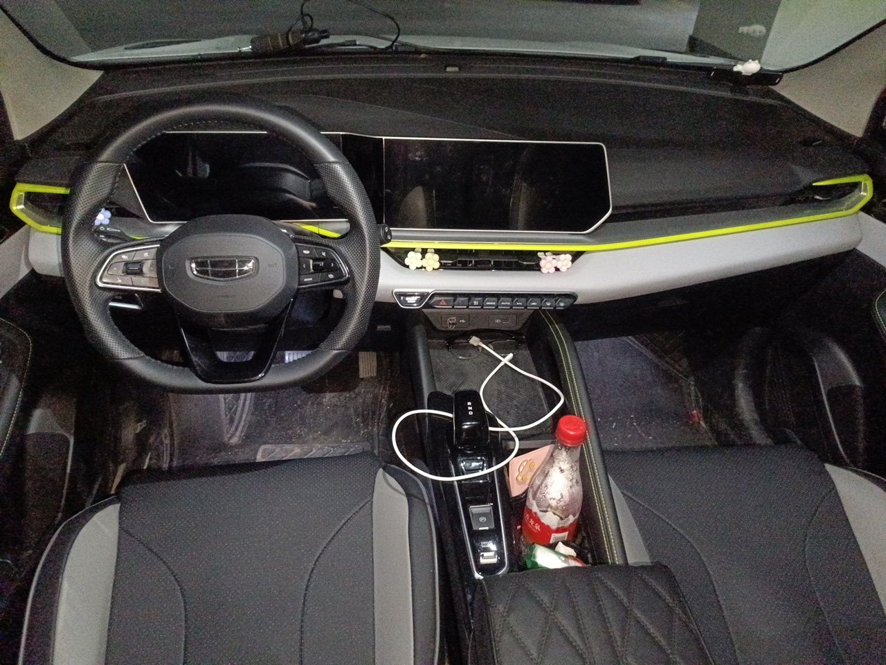 Geely Auto Coolray 2022 Bin Yue COOL 1.5TD DCT Ignite Edition — снимка 9