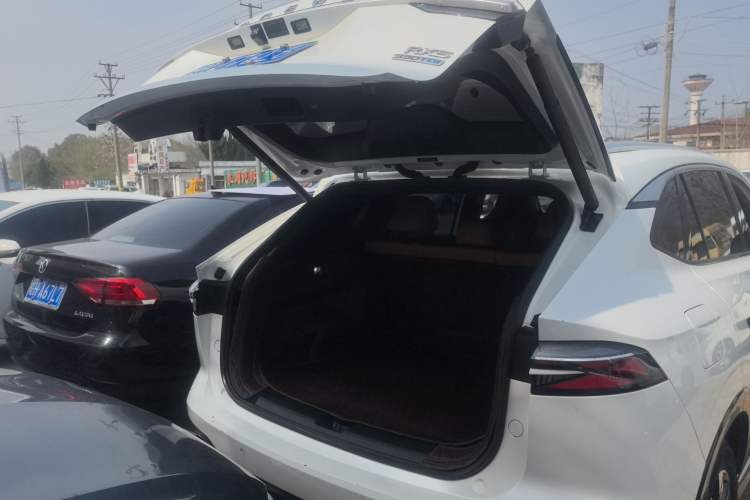 Used Roewe RX5 2023 1.5T Elite Edition
