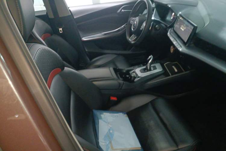 Used MG 5 2021 300TGI DCT Elegant Luxury Edition Right Front Seat