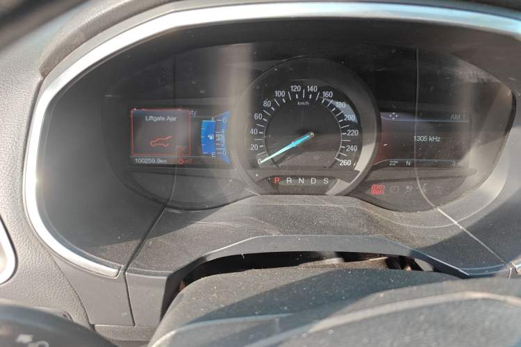 Used Ford Edge 2016 EcoBoost 245 Four-Wheel Drive Titanium Edition 7-Seater
