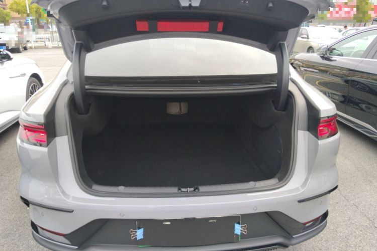 Used BYD Han 2025 DM-i Intelligent Driving Edition 125KM LiDAR Flagship Model
