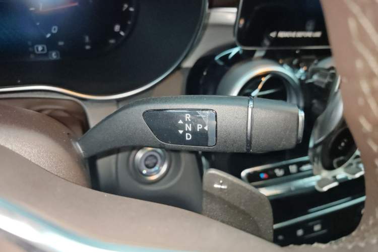 Used Mercedes-Benz GLC 2022 Refreshed GLC 260 L 4MATIC Dynamic Edition