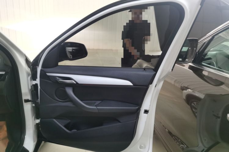 Used BMW X1 2019 sDrive20Li Leading Model
