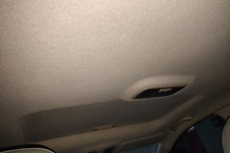 Used Hyundai ix35 2012 2.0L Automatic Two-Wheel Drive New Edition GL
