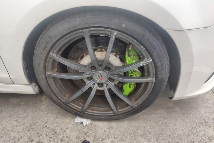 Used Volkswagen Golf 2011 2.0 TSI R
