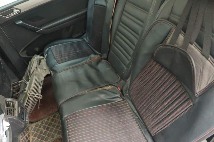 Used Volkswagen Touran 2016 Volkswagen Touran L 280TSI DSG Comfort Edition
