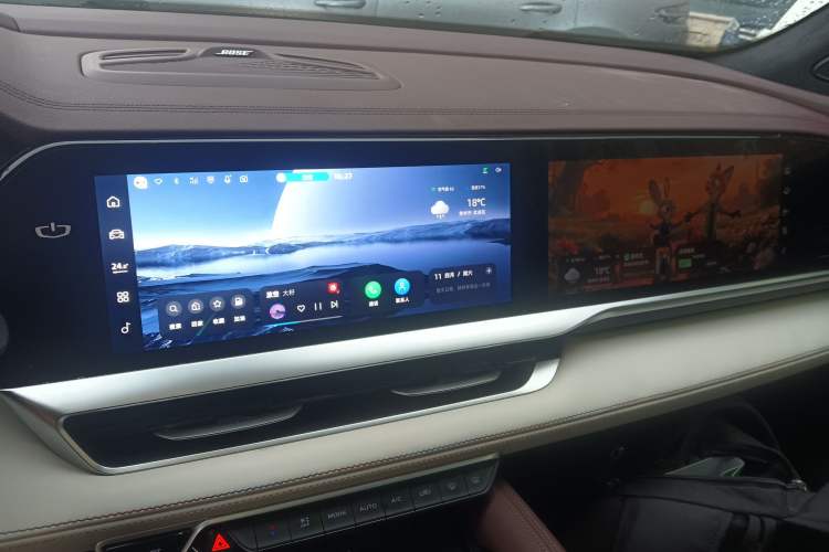 Used Geely Auto Monjaro L 2021 2.0TD DCT EVO Two-Wheel Drive Smart Luxury Version Audio And AC Panel