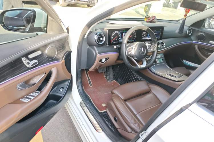 Used Mercedes-Benz E-Class 2019 E 260 L Sport Edition Driver Seat