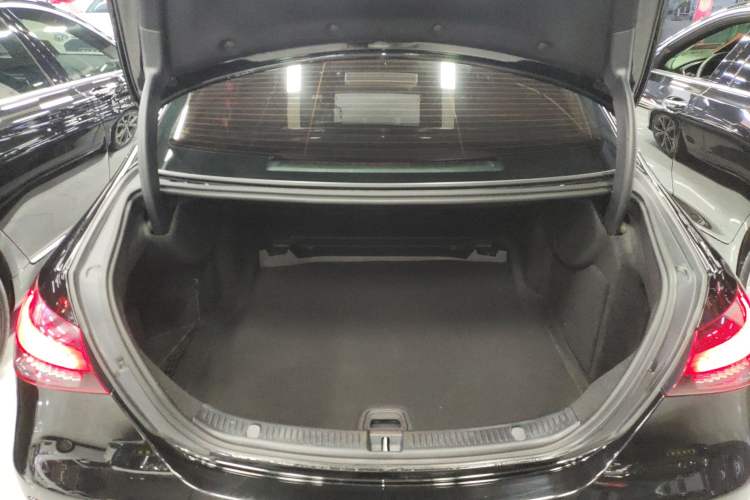 Used Mercedes-Benz E-Class 2021 E 300 L Sport Luxury Edition
