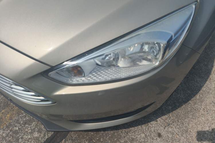 Used Ford Focus 2015 Sedan 1.6L Automatic Comfort Model
