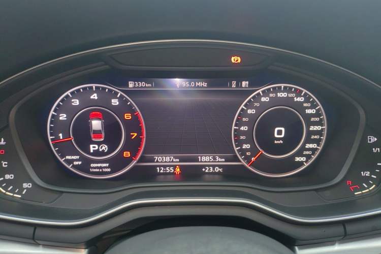 Used Audi A4L 2019 40 TFSI Fashion Edition China VI Emission Standard