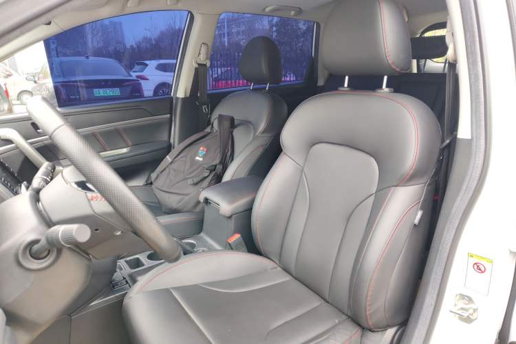 Used Haval M6 2018 Revised Version 1.5T DCT Two-Wheel Drive Elite Edition
