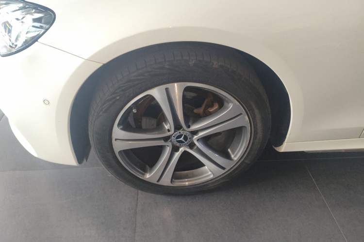 Used Mercedes-Benz E-Class 2016 E 200 L Sport Edition