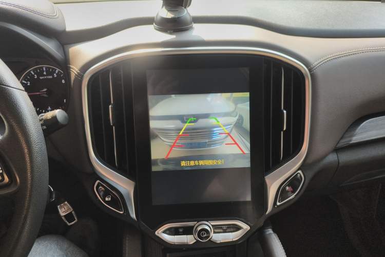 Used Brilliance V6 2018 1.5T Manual Elite Model Audio And AC Panel