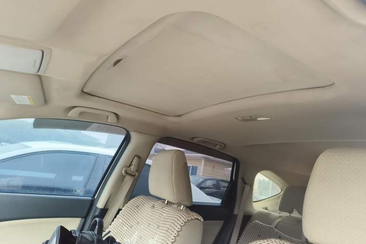 Used Honda CR-V 2015 2.0L two-wheel drive Fashion Edition
