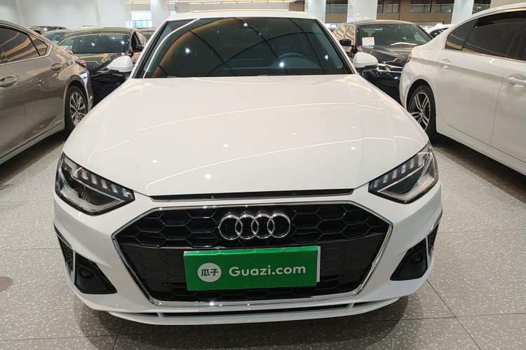 Used Audi A4L 2023 40 TFSI Fashion Dynamic Model
