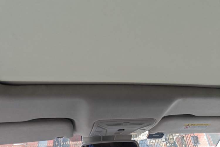 Used Hongqi HS7 2022 2.0T DCT Two-Wheel Drive Smart Connect Flagship Edition 7 Seats
