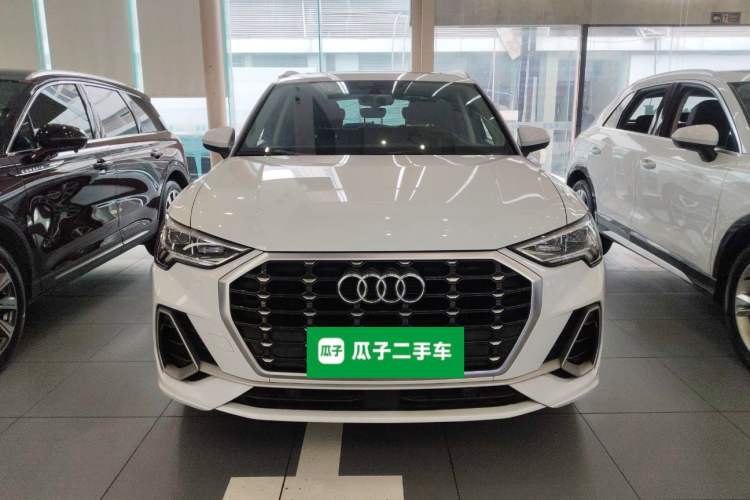 Used Audi Q3 2019 35 TFSI Advanced Dynamic Edition
