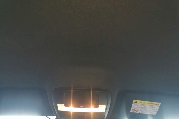 Used MG 4 EV 2022 425 km Luxury Edition
