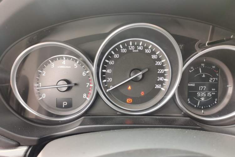 Used Mazda CX-5 2017 2.0L Automatic 2WD Smart Enjoyment Version China VI Standard Instrument Cluster