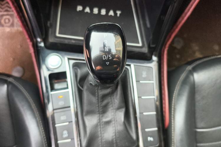 Used Volkswagen Passat 2019 330TSI Elite Edition China V Standard Gear Lever