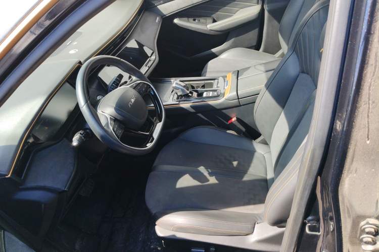 Used Dongfeng Aeolus Yixuan MAX 2021 1.5T Nightbreak Dawn Edition Left Front Seat