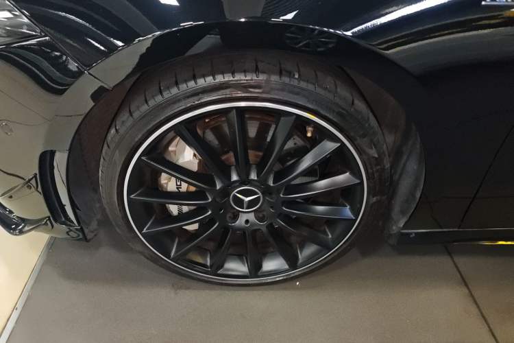 Used Mercedes-Benz A AMG 2023 AMG A 35 L 4MATIC Left Front Wheel Hub