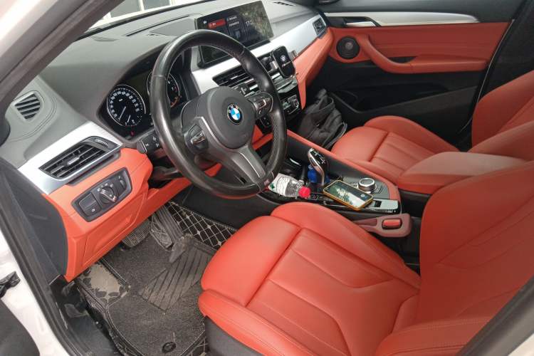 Used BMW X2 2021 sDrive25i Luxury Model with M Sport Package Left Front Seat