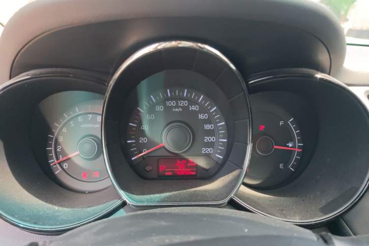 Used Kia K2 2012 Sedan 1.4L Automatic GLS Commemorative Edition