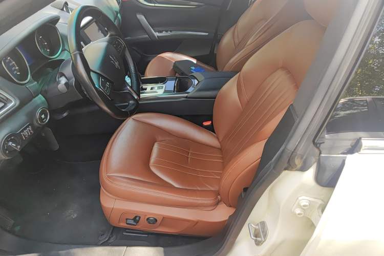 Used Maserati Ghibli 2014 3.0T Standard Edition
