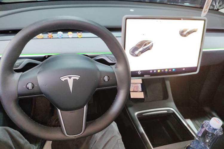 Used Tesla Model Y 2024 Rear-Wheel-Drive Version