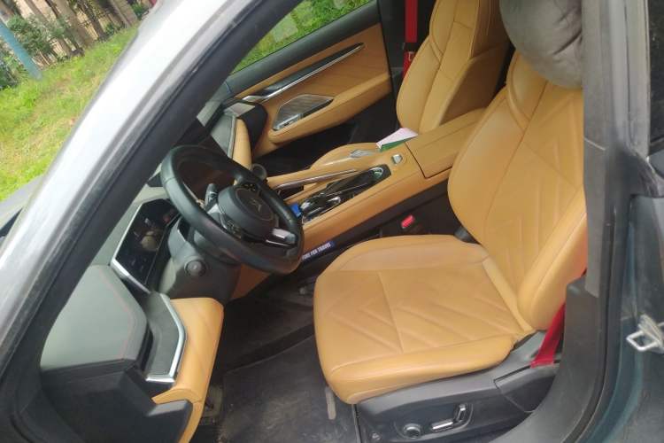 Used Zeekr 001 2021 Ultra-Long Range Dual-Motor YOU Version Left Front Seat