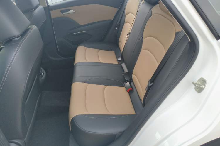 Used Chevrolet Monza 2022 320 Automatic Enjoyment Sunroof Version Left Rear Seat