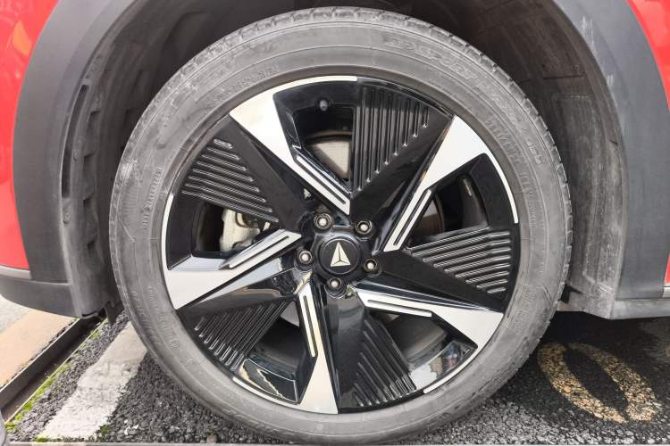 Used Deepal S07 2024 121Max Glory Edition Left Front Wheel Hub