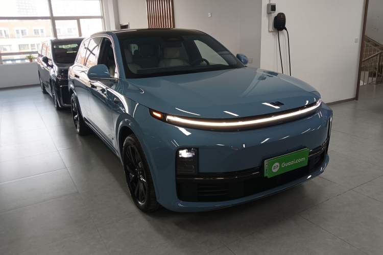 Used Li Auto L7 2023 Pro Model Exterior 1