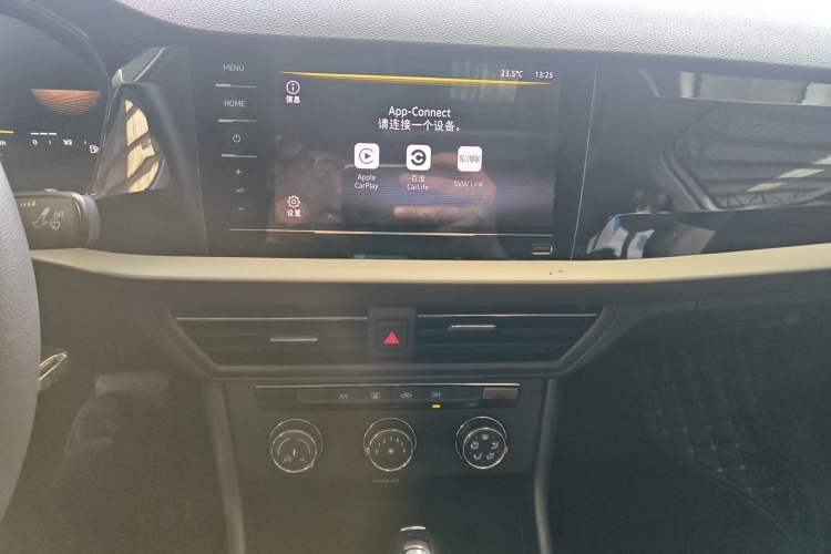 Used Volkswagen Lavida 2021 280TSI DSG Comfort Edition Audio And AC Panel