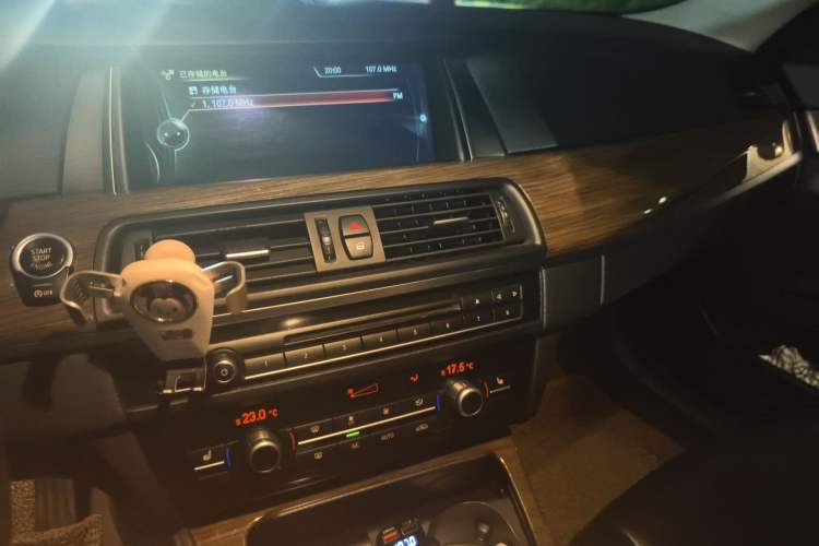 Used BMW 5 Series 2014 525Li Fashion Design Package