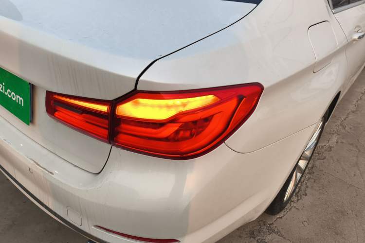 Used BMW 5 Series 2018 525Li Luxury Package