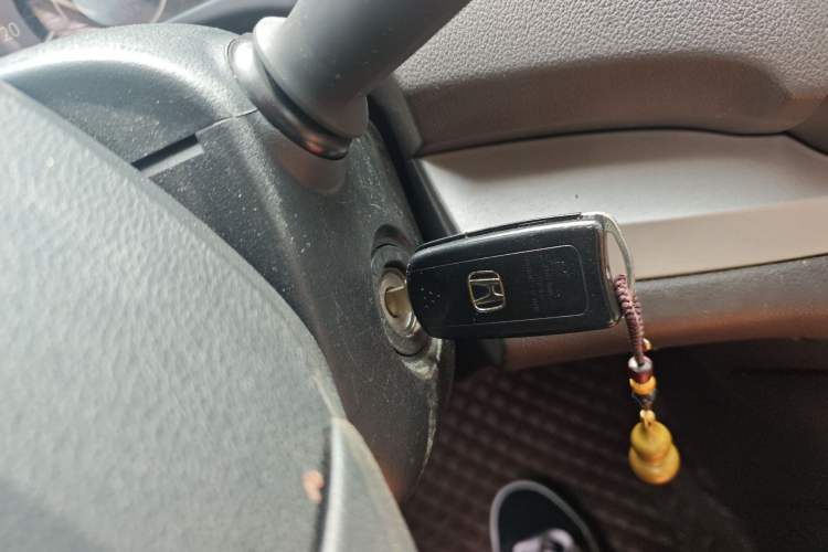 Used Honda CR-V 2012 2.0L two-wheel drive urban version Vehicle Key